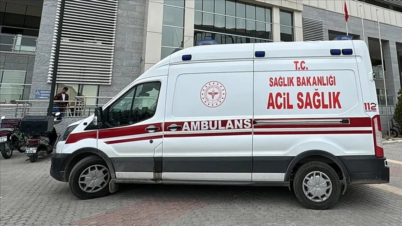 112 Acil Sağlık: Türkiye’nin Dünyaya Örnek Olan Acil Müdahale Sistemi 112 Acil Sağlık: Türkiye’nin Dünyaya Örnek Olan Acil Müdahale Sistemi