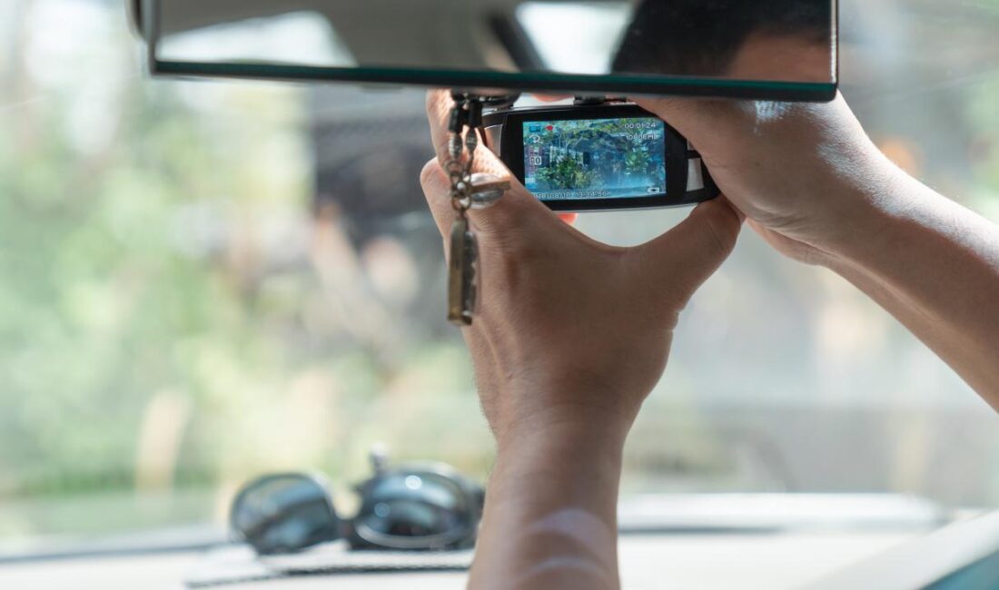 Karayolları Trafik Yönetmeliğinde yapılan değişiklikle araçlarda güvenlik standartları yükseltiliyor. Resmi