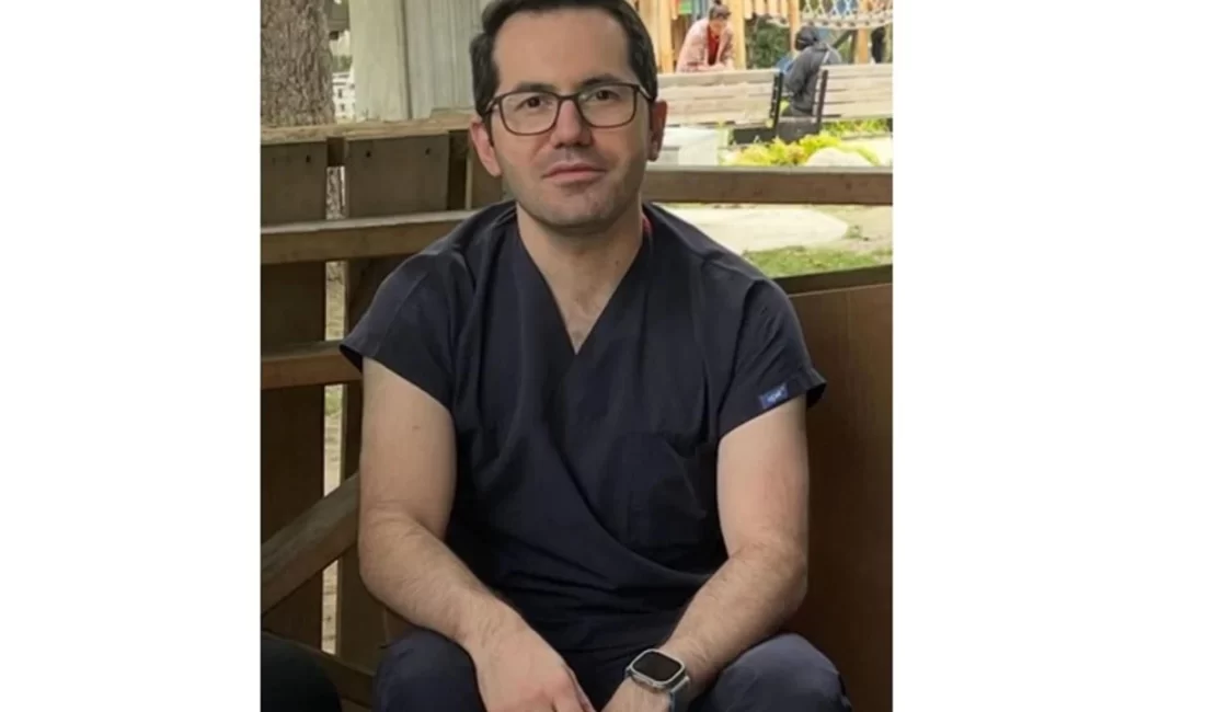 Ankara Zeynep Kamil Hastanesi’nde görev yapan anestezi teknikeri Burak Sarı,