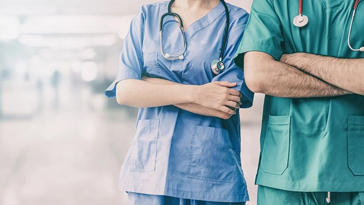 Kamu Hastanelerinde Yeni Mesai Düzeni Kamu Hastanelerinde Yeni Mesai Düzeni