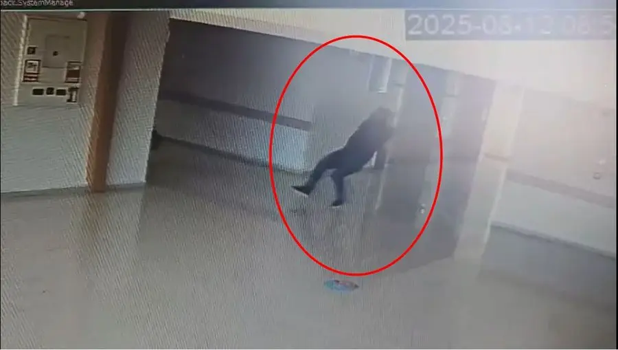 Mardin’in Kızıltepe ilçesinde özel bir hastanede görev yapan anestezi personeli