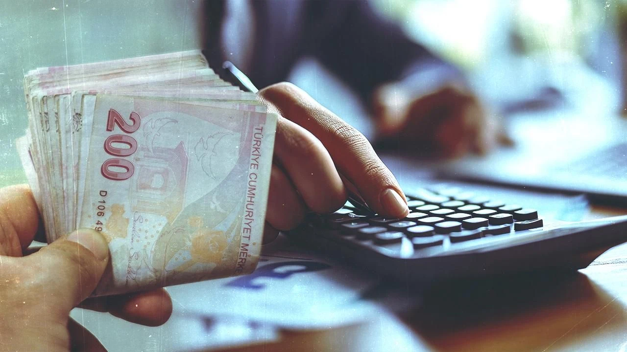 Memura İlk Zam Teklifi 15 Ağustos’ta Masada Memura İlk Zam Teklifi 15 Ağustos’ta Masada