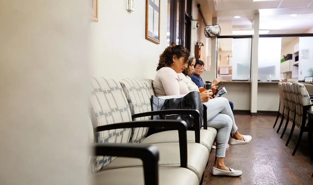 Kanser, kalp rahatsızlıkları ve nörolojik hastalıklar gibi kronik hastalıklardan kaynaklanan