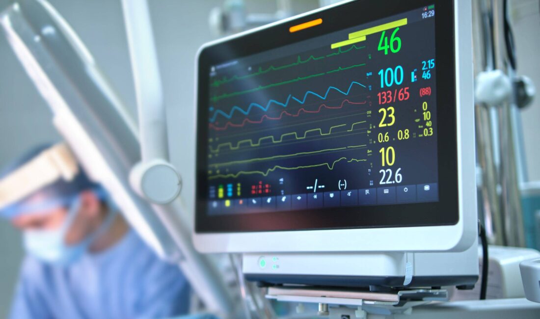 Sağlık Bakanlığı, erişkin yoğun bakım ünitelerine hasta kabulü ve taburculuk