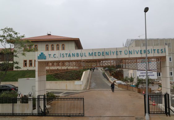 İstanbul Medeniyet Üniversitesi, çeşitli birimlerinde görevlendirilmek üzere toplam 29 sözleşmeli