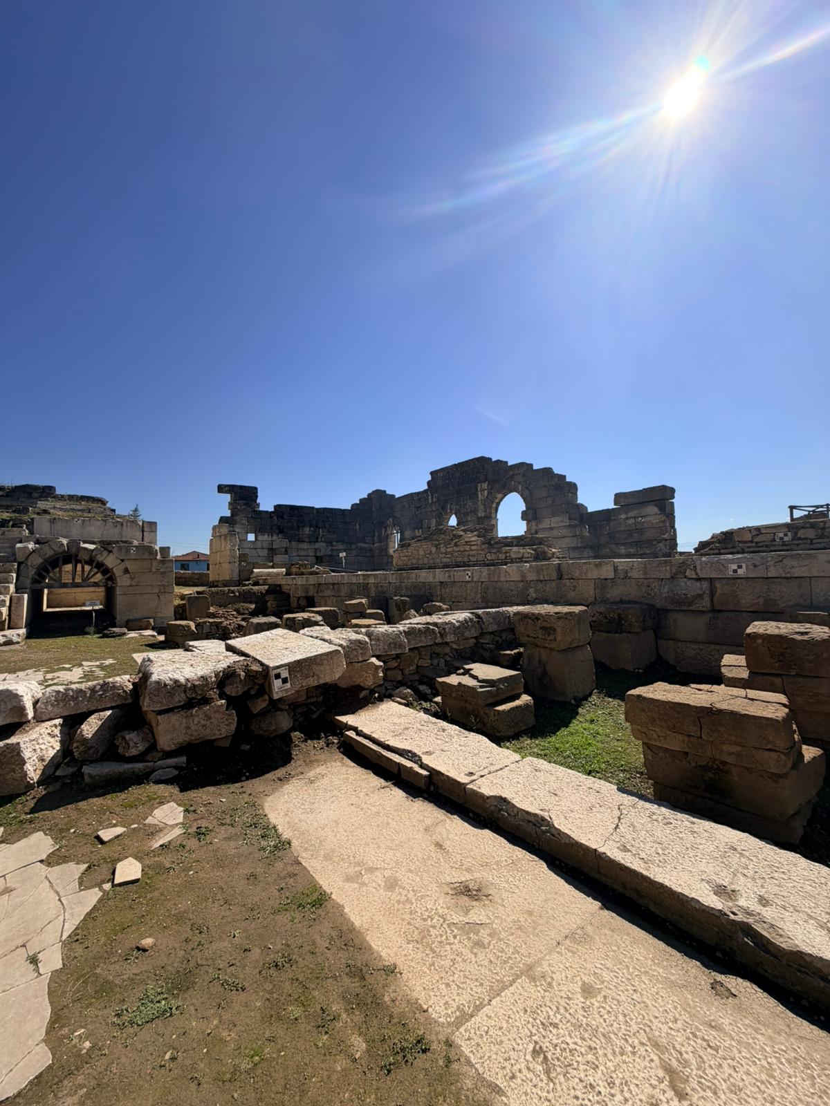 Türkiye'nin Saklı Hazinesi Düzce'de Ortaya Çıkıyor: Konuralp'ten Tarih Fışkırıyor
