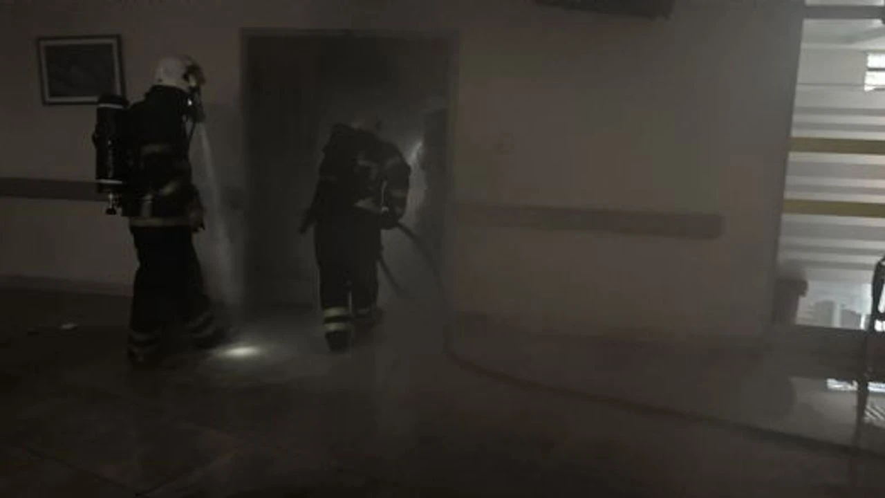 Edirne Sultan 1. Murat Devlet Hastanesinde Yangın Paniği