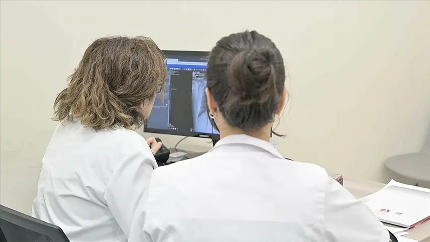 Sağlık Bakanlığı tarafından sağlık kuruluşlarına gidemeyen vatandaşlar için başlatılan uzaktan