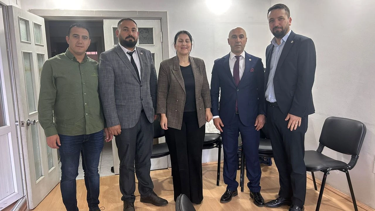 Anadolu Sağlık Sen’den Ulusal Otizm Konfederasyonu’na Anlamlı Ziyaret Anadolu Sağlık Sen’den Ulusal Otizm Konfederasyonu’na Anlamlı Ziyaret