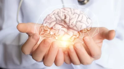 Cambridge Üniversitesi araştırmasına göre beyin, 9 yaşından 32 yaşına kadar