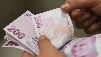 Türkiye’de tüketici kredisi hacmi büyümeye devam ederken, Merkez Bankası’nın faiz