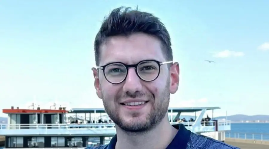 İstanbul Kağıthane’de bir dönem aile hekimi olarak görev yapan Dr.