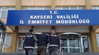 Kayseri’de tedavi gören hastalar adına sahte rapor ve reçeteler düzenleyerek