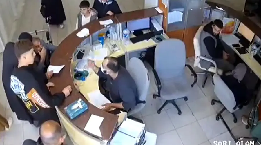 Erzurum’un Horasan ilçesinde KOAH hastasına hakaret edip tedavi uygulamadığı iddia