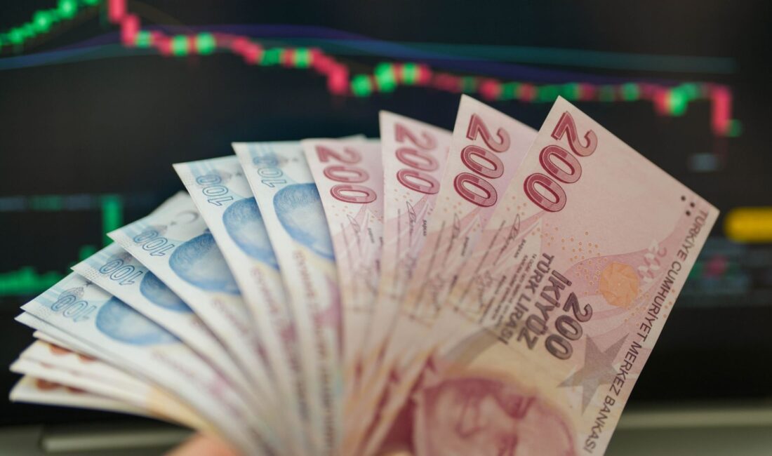 Merkez Bankası’nın yıl sonu enflasyon tahminini güncellemesiyle birlikte milyonlarca memur