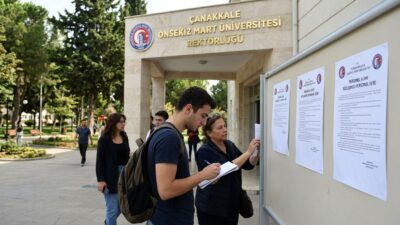 Çanakkale Onsekiz Mart Üniversitesi (ÇOMÜ), bünyesinde görevlendirmek üzere toplam 53