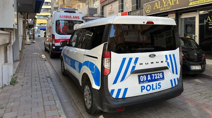 aydın'ın efeler ilçesinde sağlık personeli ümran yavuz (31), yalnız yaşadığı