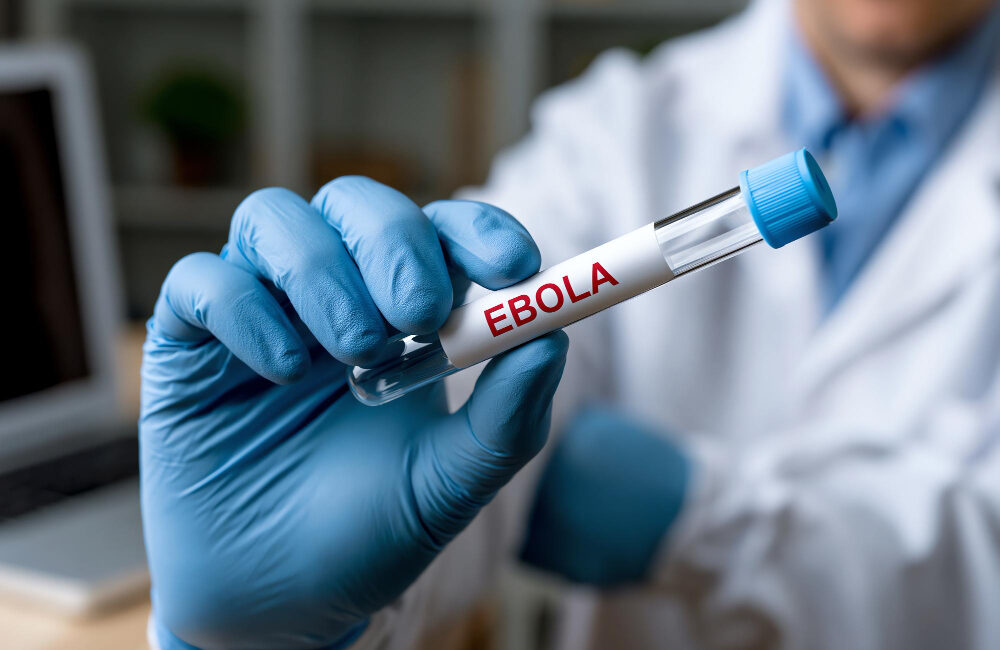 Fransa Sağlık Bakanı Stephanie Rist, ülkede tespit edilen ilk Ebola