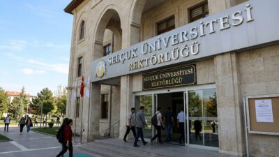 Selçuk Üniversitesi Rektörlüğü, bünyesine katmak üzere toplam 89 (seksen dokuz)