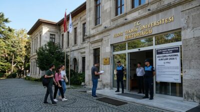 Yükseköğretim kurumlarında kariyer hedefleyenler için Yıldız Teknik Üniversitesi’nden önemli bir