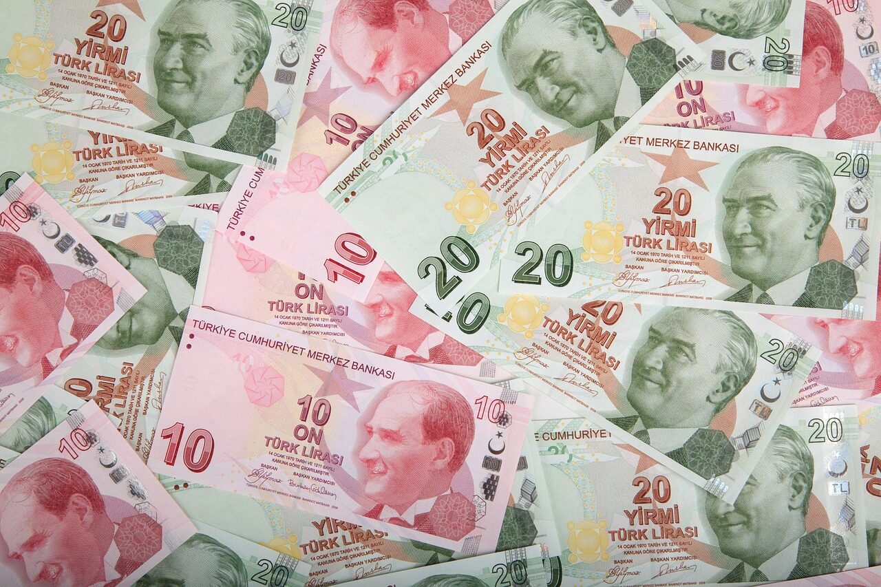 Memurun Ocak 2027 Zammı Ne Kadar Olacak? Tahmini Senaryolar