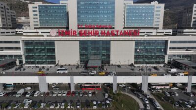 Sağlık Bakanı Kemal Memişoğlu, Dikili Devlet Hastanesinin açılışında yaptığı konuşmada,