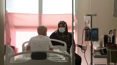 Kayseri’de yaşayan Tuğba Deniz, lösemi teşhisi konulan 9 yaşındaki oğlu