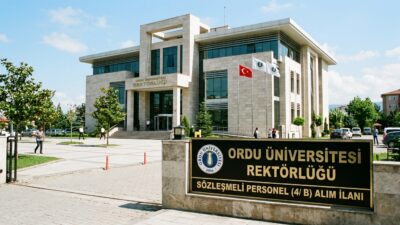 Ordu Üniversitesi Rektörlüğü, bünyesinde görevlendirilmek üzere toplam 15 sözleşmeli personel