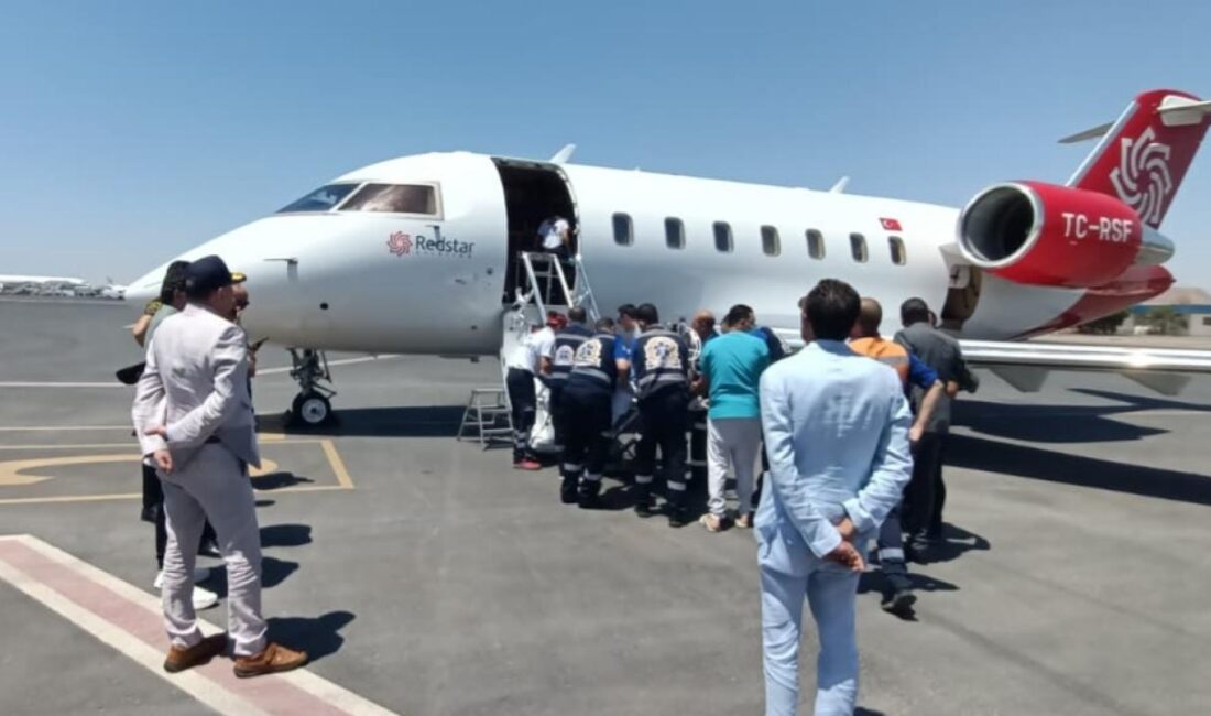 Mısır'da trafik kazası geçiren 3 Türk vatandaşı, Sağlık Bakanlığına ait
