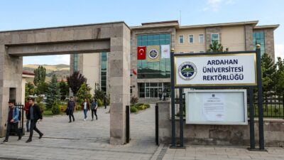 [TITLE] Ardahan Üniversitesi’nden KPSS Puanıyla 7 Sözleşmeli Personel Alımı: Başvuru